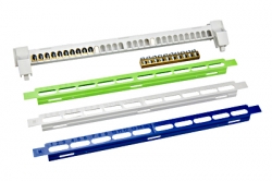 Rozvodnice Schrack BK0850012- 12 modulů pod omítku IP40 bílá plechové dveře