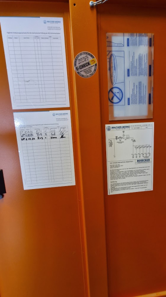 Staveništní rozvaděč Walther Werke WAV 0100BR1 podružný 63A 24kVA oranžový s proudovým chráničem
